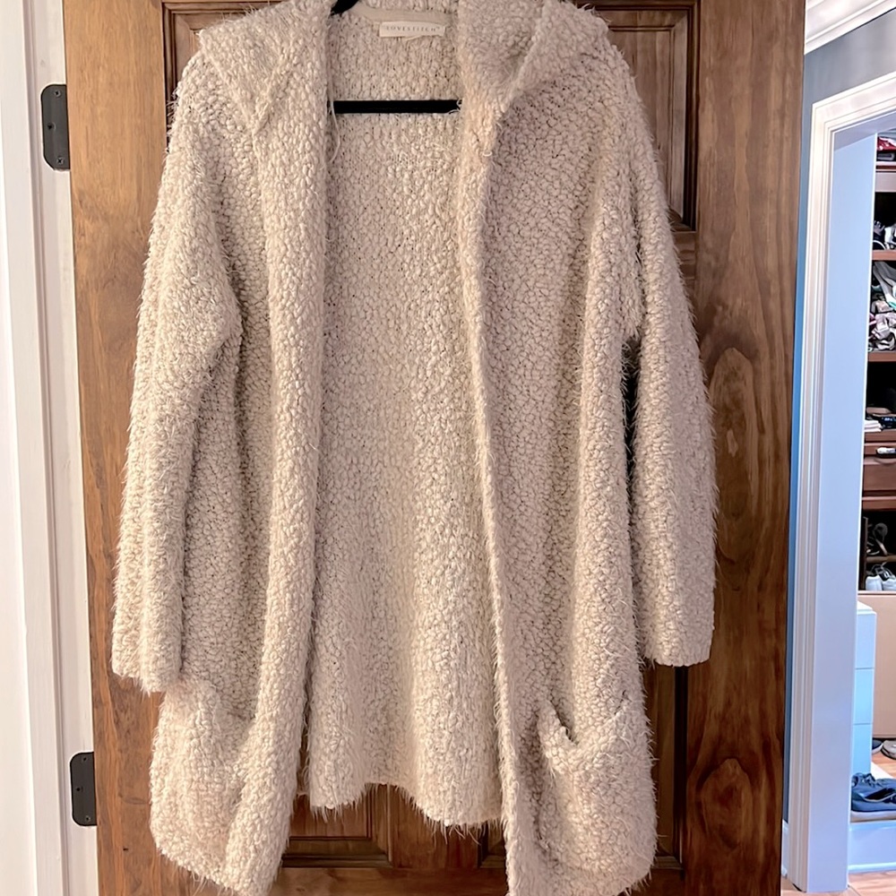 Hooded love stitch sweater